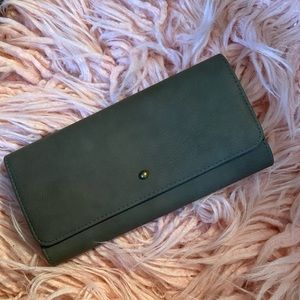 womens clutch wallet